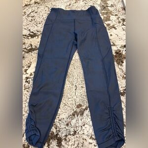 Zyia Active Distressed Blue Ankle Cinch 24” Leggings